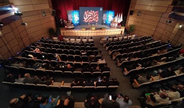 اختتامیه نهمین کنگره ملی شعر فاطمی «هجده سال نوری» در منطقه ۱۸ برگزار شد