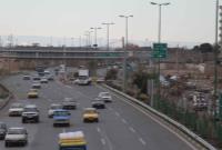 تلاش برای ساماندهی ترافیک بزرگراه شهید آوینی در محدوده تقاطع با بلوار سلمان فارسی