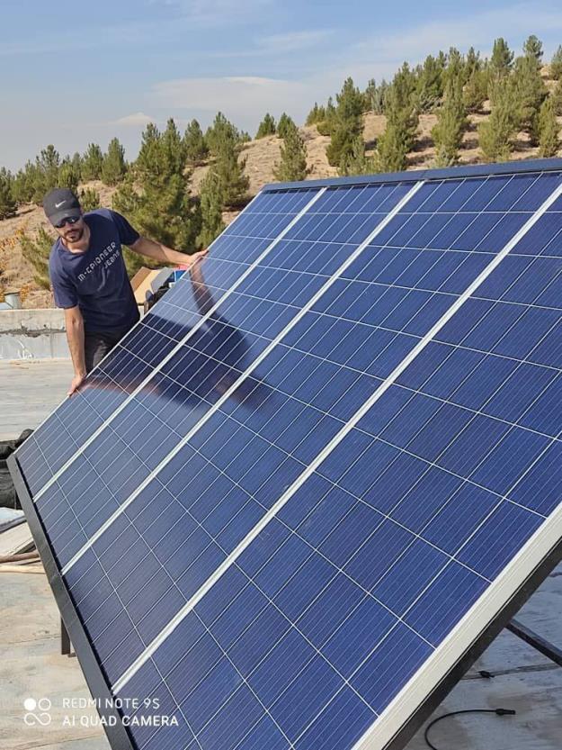پیشرفت ۶۰ درصدی احداث نیروگاه بزرگ خورشیدی در منطقه۱۳