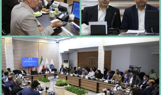 بازار تهران محور است و برای نظام موضوعیت دارد