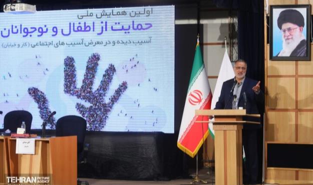 بخشی از مشکل کودکان کار و خیابان از خارج از مرزها به کشور تحمیل می‌شود/ تغییر وضعیت کودکان کار و خیابان با مشارکت...