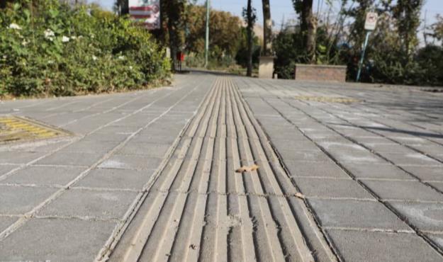 اجرای رینگ نوار نابینایان در خیابان های صفا و پیروزی