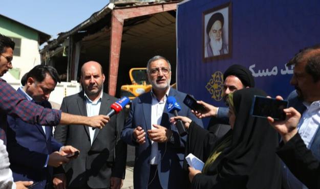 امکان صدور ۶ هزار پروانه ساخت با بستههای تشویقی شهرداری تهران/ با تقویت حمل و نقل عمومی به دنبال رفع گره ترافیکی...