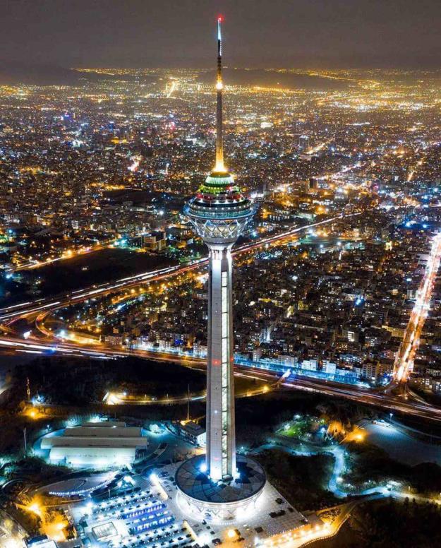 پیشنهاد شهرداری تهران برای برگزاری کنفرانس فدراسیون برج‌های بلند دنیا در برج میلاد