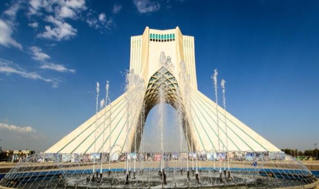 برج آزادی ۵۱ ساله شد