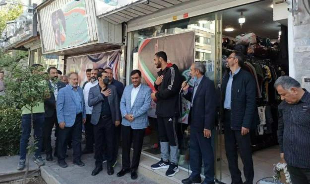 قدردانی از برد مقتدرانه قهرمان امیدهای جهان در منطقه ۱۳