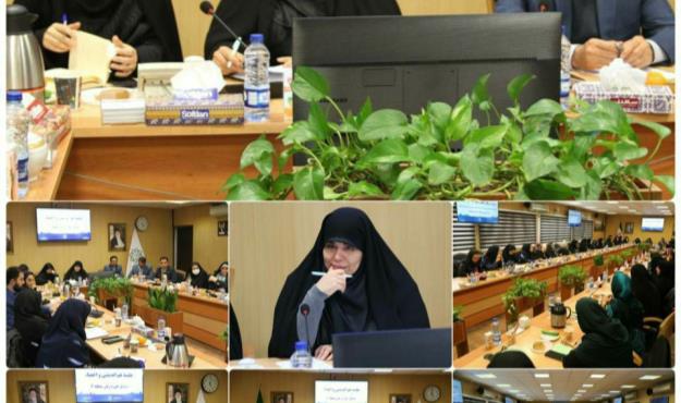 نشست هم اندیشی بانوان شاخص و نخبه در منطقه۶ برگزار شد
