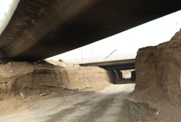تلاش برای گشایش زیرگذر تقاطع بزرگراه شهید همدانی با بلوار کوهک تا پایان سال جاری