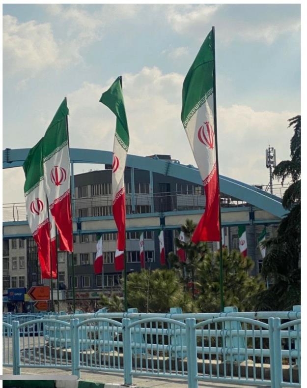 معابر شمال شرق تهران حال و هوای روزهای انقلاب را به خود گرفت