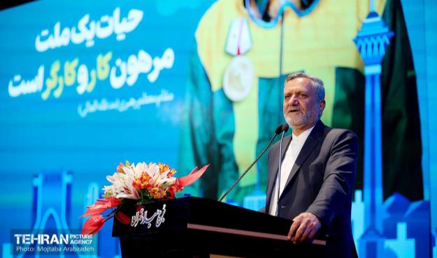 شهرداری تهران اقدامات خوبی را برای ارتقای وضعیت کارگران انجام داد/ ورود موثر مدیریت شهری پایتخت به حوزه آسیب‌های ...
