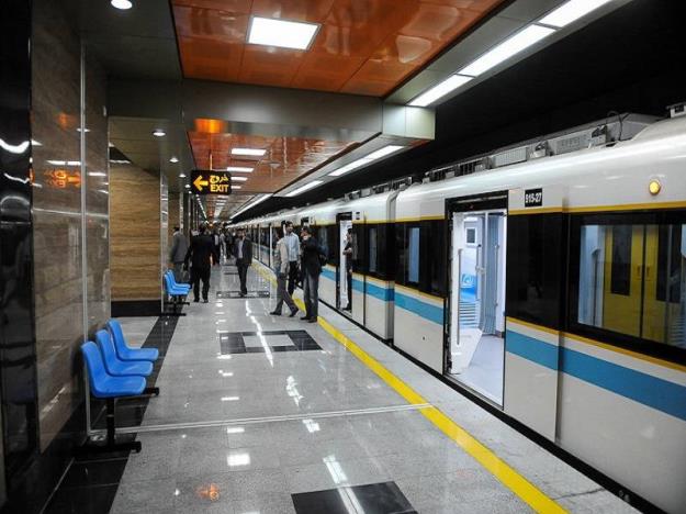مذاكره با شورای اقتصاد جهت كمک بيشتر به توسعه شبكه خطوط متروی تهران