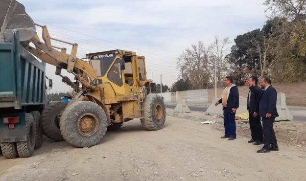 معابر پاییزان منطقه ۱۹ با جمع آوری ۵۸ سرویس زباله و نخاله غیرمجاز پاکسازی شد