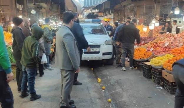 جمع‌آوری و ساماندهی وانت‌بارهای سدمعبر در منطقه ۱۳