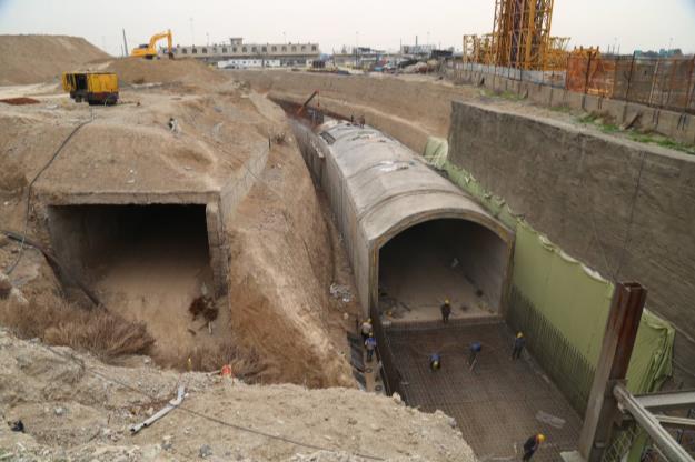 تاکید بر احداث، توسعه و تکمیل پایانه ها و پارکینگ های شبکه مترو تهران