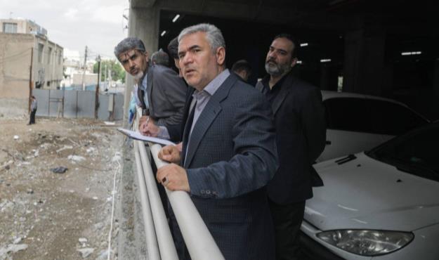 پارکینگ ۷ طبقه مینابی در منطقه ۱۵ به زودی به بهرهبرداری میرسد