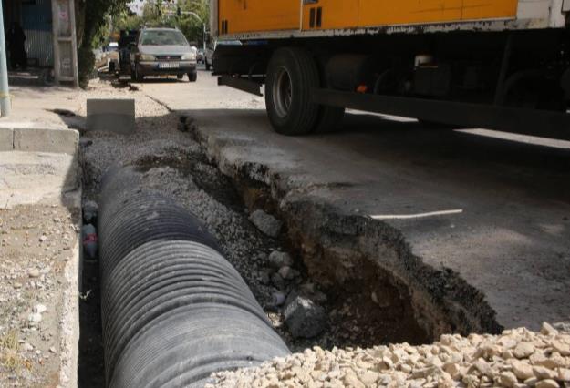 آغاز طرح جمع‌آوری آبهای سطحی در خیابان کرمان