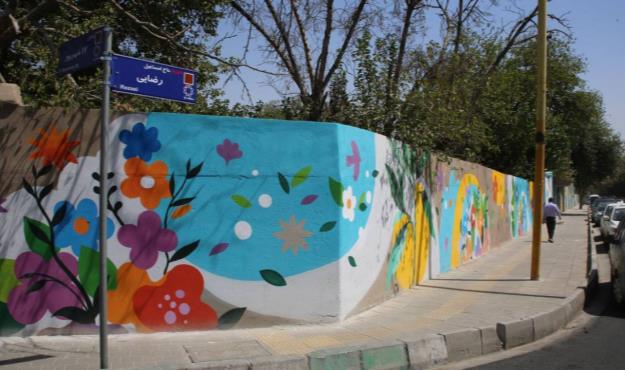 از اجرای ۴۵۰ مترمربع نقاشی دیواری در بزرگراه بسیج تا نورپردازی نقاط بی‌دفاع شهری