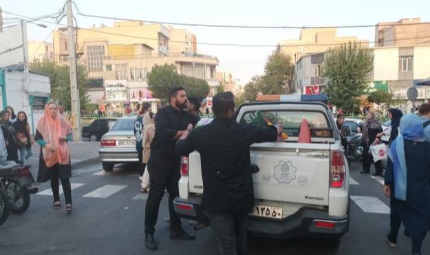 اجرای طرح رفع سد معبر محور شهید آیت در منطقه ۸