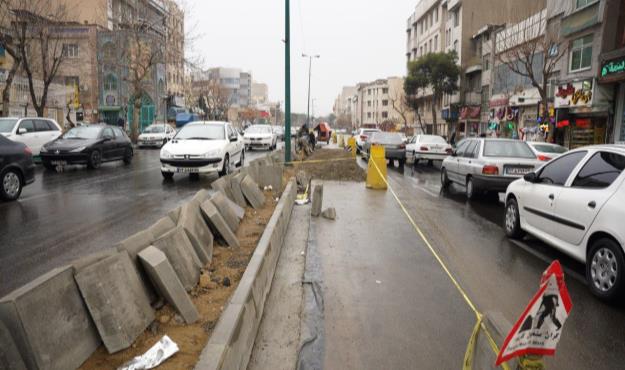بهسازی رفیوژ میانی محور جانبازان غربی در منطقه۸