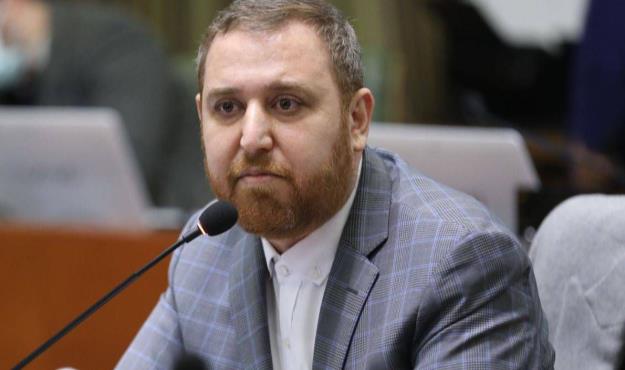 پیشنهاد عضو شورا برای تشکیل پایتخت علمی در ایران/ انتقال دانشگاه‌ها به شهر جدید و تبدیل ساختمان قدیمی آن‌ها به مو...