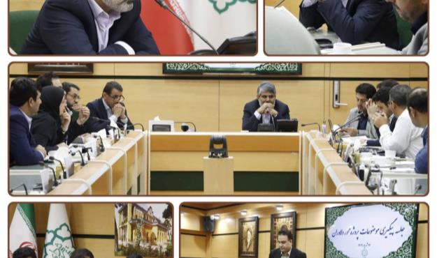 دلاوران در خط تکمیل/ عملیات آسفالت، جدول‌گذاری و آزادسازی همزمان پیش می‌رود