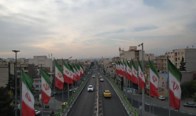 جهش ایمنی و روان‌سازی ترافیکی در شمال‌شرق تهران/ ایمنی‌سازی ۱۰ کیلومتر بزرگراه و احداث ۵۰۰ متر کندرو در منطقه ۴