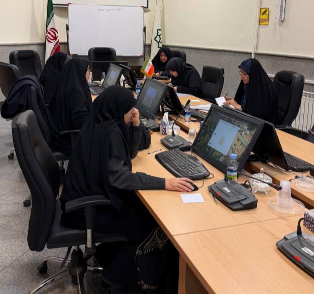 آغاز سنجش حرفه‌ای مدیران و رؤسای زنان و خانواده مناطق ۲۲گانه