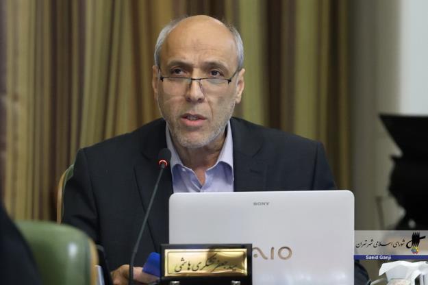 تشکری هاشمی: خط ۱۱ مترو را بدون هیچ مصوبه‌ای و غیرقانونی کلنگ زنی می‌کنند/ مدیریت نمایشی اینبار در مترو