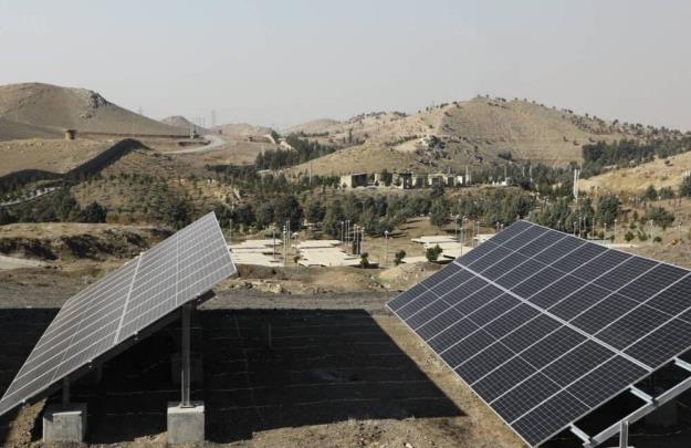 توسعه نیروگاه خورشیدی بوستان جنگلی سرخه‌حصار به ۱۵۵ کیلووات