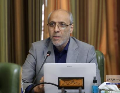 شهرداری به سلطان وعده‌ها تبدیل شده؛ به‌جای انجام کارهای غیرمرتبط، مشکلات تهران را حل کنید