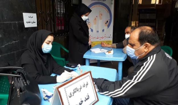 برنامه های سلامت محور منطقه ۴ در هفته دیابت/برپایی میز سلامت در مساجد و بوستان های شمال شرق تهران